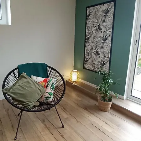 Maison Familiale A La Campagne La Chapelle-du-Bourgay