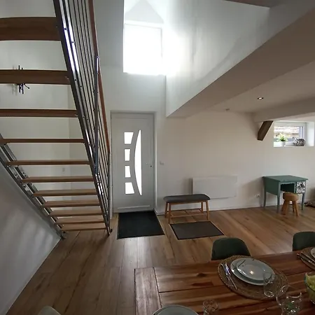 Maison Familiale A La Campagne La Chapelle-du-Bourgay